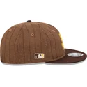 brazowa-regulowana-czapka-z-plaskim-daszkiem-9fifty-retro-crown-wool-pinstripe-san-diego-padres-mlb-new-era