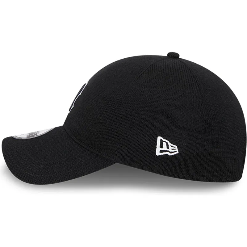 czapka-z-zakrzywionym-daszkiem-czarna-regulowana-9twenty-merino-wool-boston-red-sox-mlb-new-era