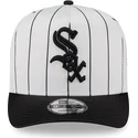 czapka-z-daszkiem-zakrzywionym-biala-i-czarna-snapback-9fifty-a-frame-satin-pinstripe-chicago-white-sox-mlb-od-new-era