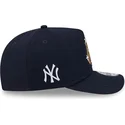 granatowa-czapka-z-zakrzywionym-daszkiem-snapback-9fifty-a-frame-emblem-new-york-yankees-mlb-od-new-era