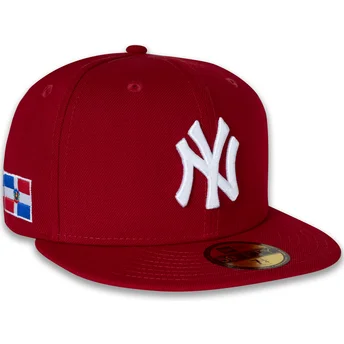 Czerwona, dopasowana czapka z daszkiem 59FIFTY Side Dominican Republic New York Yankees MLB od New Era