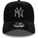 czarna-regulowana-czapka-z-daszkiem-9forty-e-frame-cord-new-york-yankees-mlb-new-era