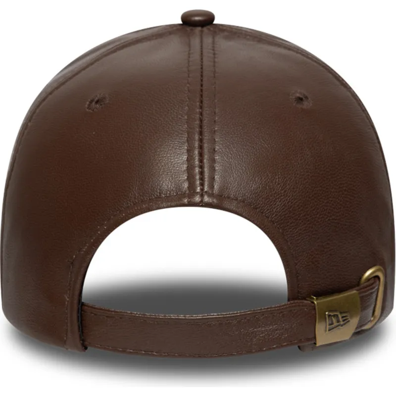 brazowa-regulowana-czapka-z-daszkiem-9forty-e-frame-img-leather-new-york-yankees-mlb-new-era