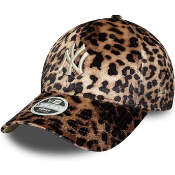 Czapki zakrzywiona lampart taśma regulowana 9FORTY Leo Velour New York Yankees MLB New Era