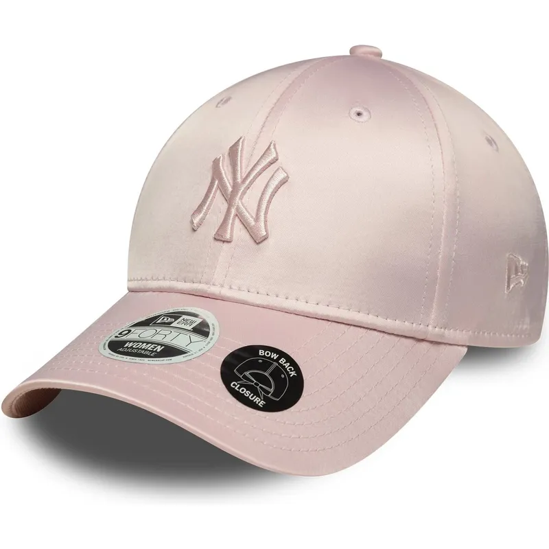 rozowa-regulowana-czapka-z-zakrzywionym-daszkiem-dla-kobiet-z-rozowym-logo-9forty-satin-bow-back-new-york-yankees-mlb-new-era