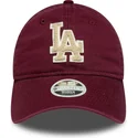 regulowana-bordowa-czapka-z-zakrzywionym-daszkiem-dla-kobiet-z-bezowym-logo-9twenty-boucle-los-angeles-dodgers-mlb-od-new-era