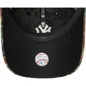 regulowana-wielokolorowa-czapka-z-zakrzywionym-daszkiem-dla-kobiet-9twenty-floral-new-york-yankees-mlb-new-era