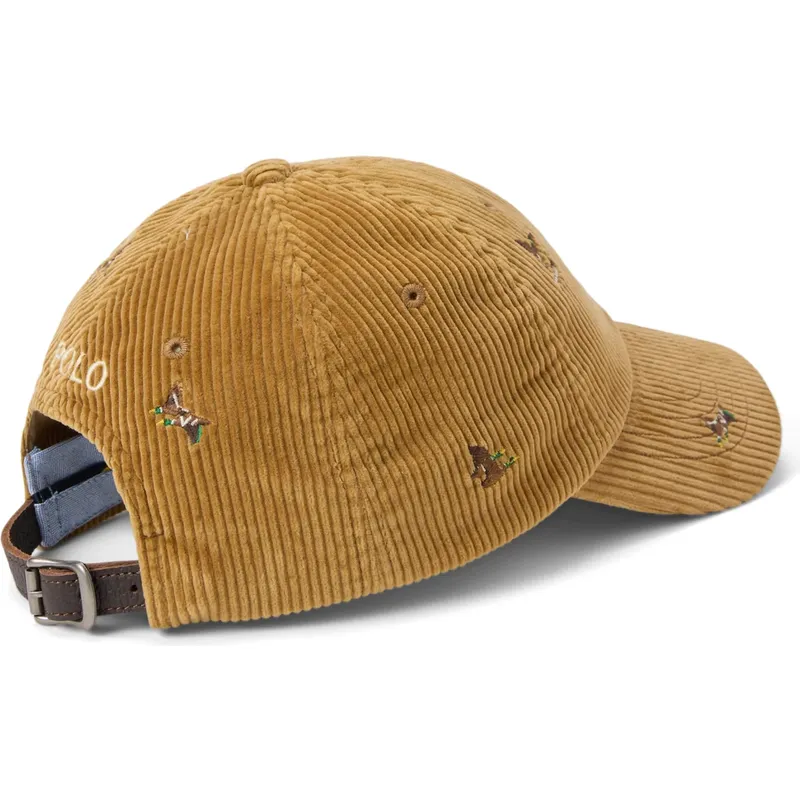 brazowa-regulowana-czapka-z-daszkiem-classic-sport-duck-corduroy-od-polo-ralph-lauren