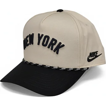 Czapka z daszkiem beżowo-czarna snapback Rise Structured New York Yankees MLB od Nike