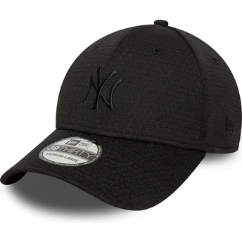Czarna dopasowana czapka z zakrzywionym daszkiem z czarnym logo 39THIRTY Stretch Mesh New York Yankees MLB New Era
