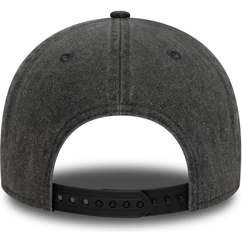 czarna-zakrzywiona-czapka-snapback-9forty-m-crown-washed-red-bull-racing-formula-1-new-era