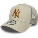 czapka-trucker-bezowa-z-brazowym-logo-a-frame-league-essential-new-york-yankees-mlb-new-era