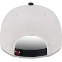 czapka-z-daszkiem-bezowo-czarna-snapback-9fifty-a-frame-classic-chicago-bulls-nba-new-era