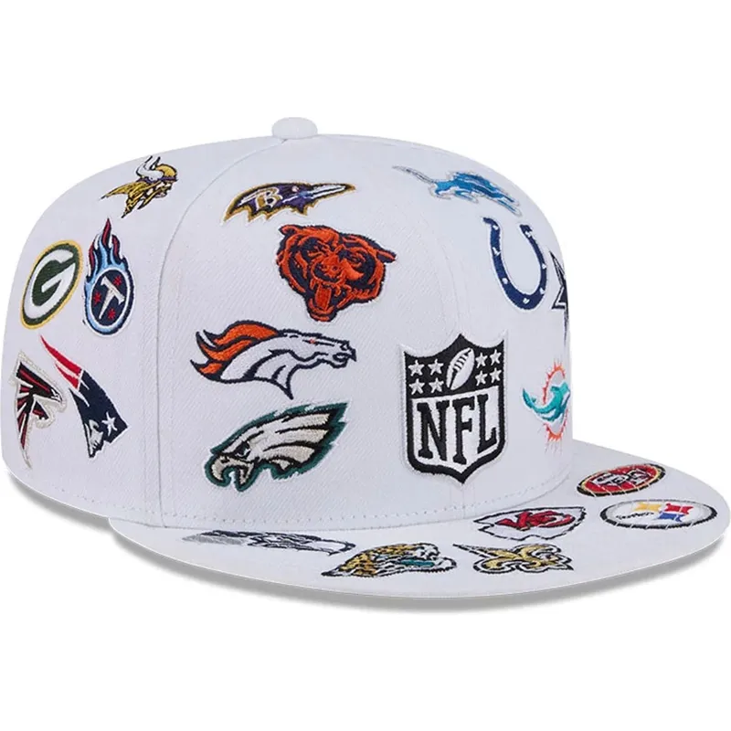 gorra-plana-blanca-ajustada-59fifty-all-over-de-nfl-de-new-era