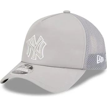 Czapka trucker szara 9FORTY APEX Batting Practice New York Yankees MLB New Era