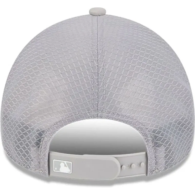 czapka-trucker-szara-z-szarym-logo-9forty-apex-batting-practice-new-york-yankees-mlb-new-era