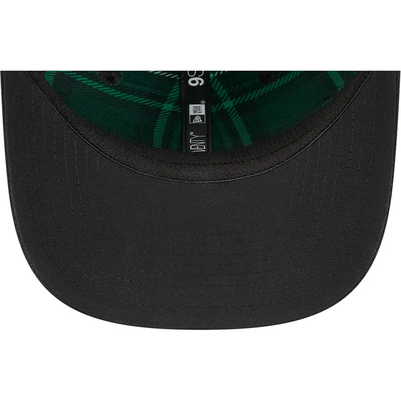 czarna-czapka-z-zakrzywionym-daszkiem-snapback-9seventy-stretch-snap-saint-patrick-s-day-los-angeles-dodgers-mlb-new-era