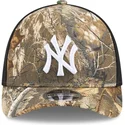 czapka-z-zakrzywionym-daszkiem-kamuflaz-dopasowana-39thirty-m-crown-a-frame-realtree-new-york-yankees-mlb-new-era