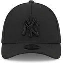 czarna-dopasowana-czapka-z-daszkiem-z-czarnym-logo-39thirty-m-crown-a-frame-new-york-yankees-mlb-new-era