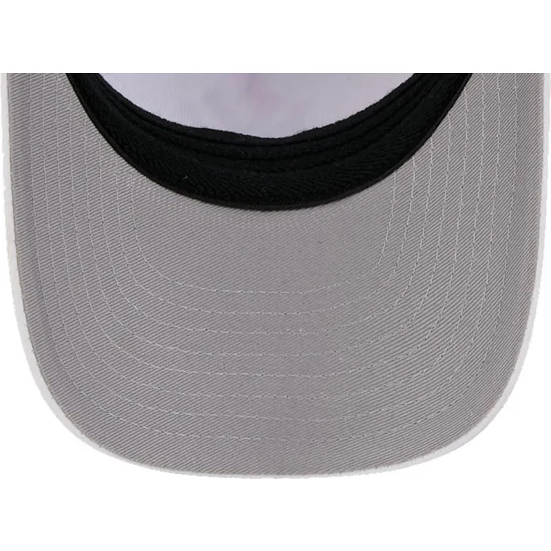 biala-dopasowana-czapka-z-zakrzywionym-daszkiem-z-bialym-logo-39thirty-m-crown-a-frame-new-york-yankees-mlb-od-new-era