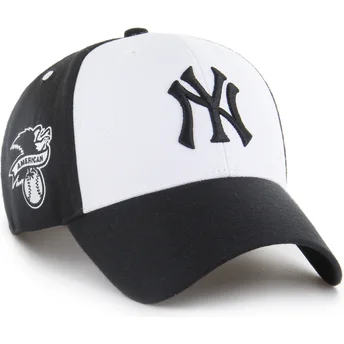 Czarna i biała czapka z daszkiem snapback MVP Replica Sure Shot New York Yankees MLB od 47 Brand