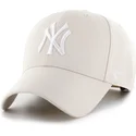 bezowa-czapka-z-daszkiem-snapback-mvp-bone-new-york-yankees-mlb-od-47-brand