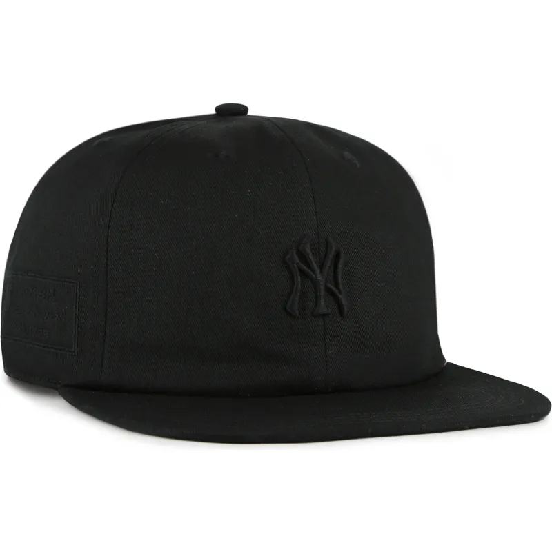 gorra-plana-negra-snapback-con-logo-negro-captain-rl-contemporary-de-new-york-yankees-mlb-de-47-brand