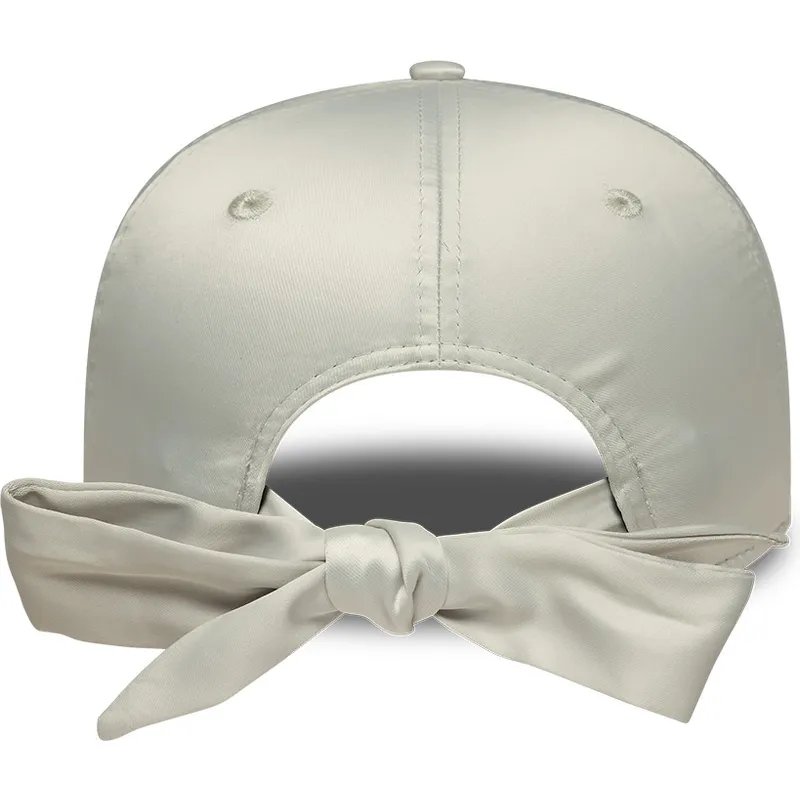 zielona-regulowana-czapka-z-zakrzywionym-daszkiem-dla-kobiet-9forty-bow-back-satin-new-york-yankees-mlb-new-era