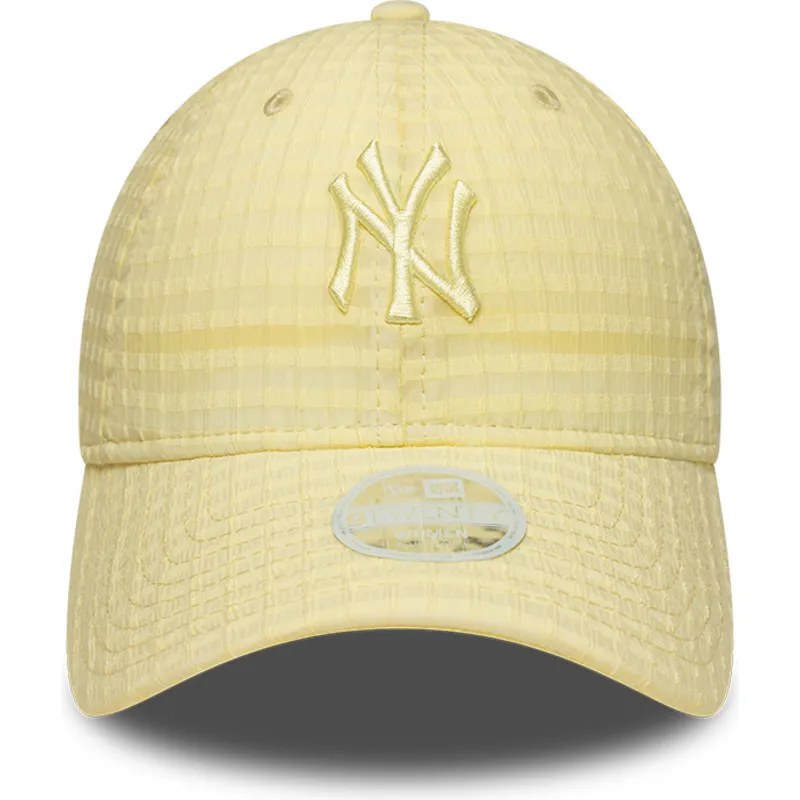 zolta-zakrzywiona-czapka-regulowana-z-zoltym-logo-dla-kobiet-9twenty-seersucker-new-york-yankees-mlb-new-era