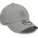 szara-dopasowana-czapka-z-zakrzywionym-daszkiem-39thirty-stretch-mesh-new-york-yankees-mlb-new-era
