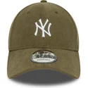 zielona-regulowana-czapka-z-daszkiem-9forty-soft-cord-new-york-yankees-mlb-new-era