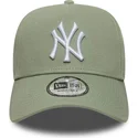 czapka-z-daszkiem-zielona-snapback-e-frame-league-essential-new-york-yankees-mlb-new-era
