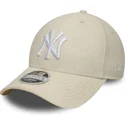 bezowa-zakrzywiona-czapka-snapback-9forty-m-crown-linen-new-york-yankees-mlb-new-era