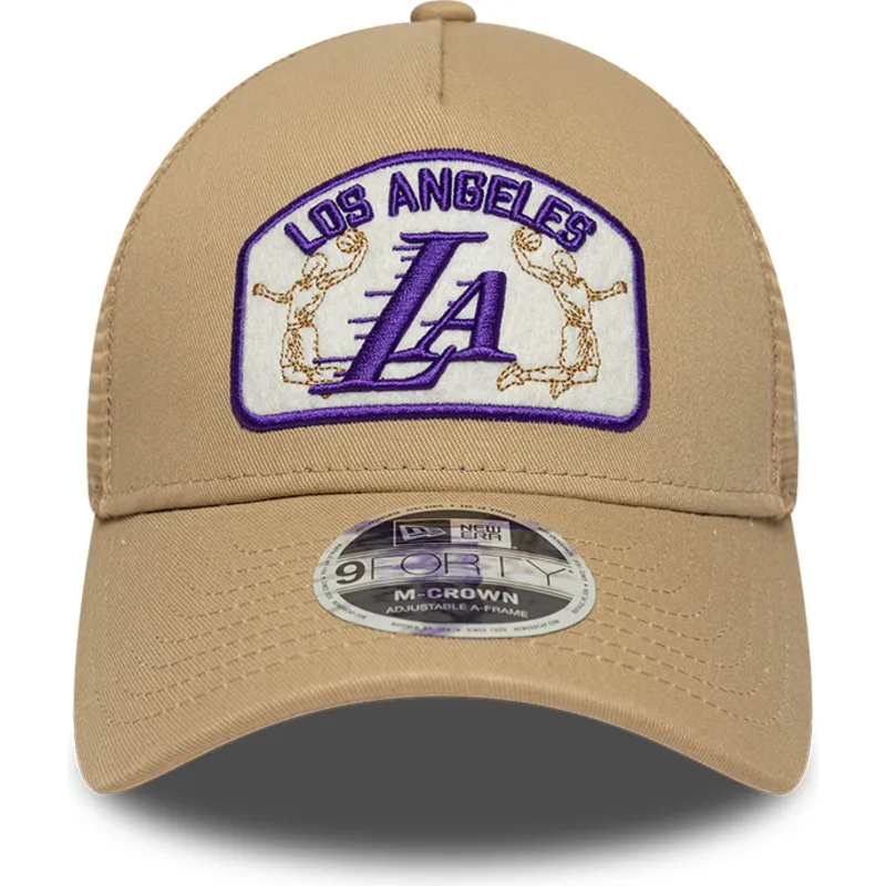 czapka-trucker-bezowa-9forty-m-crown-a-frame-los-angeles-lakers-nba-new-era