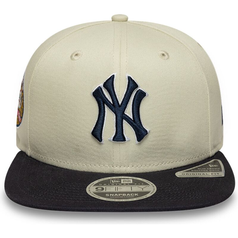 bezowa-plaska-czapka-snapback-z-granatowym-logo-9fifty-original-fit-world-series-new-york-yankees-mlb-new-era