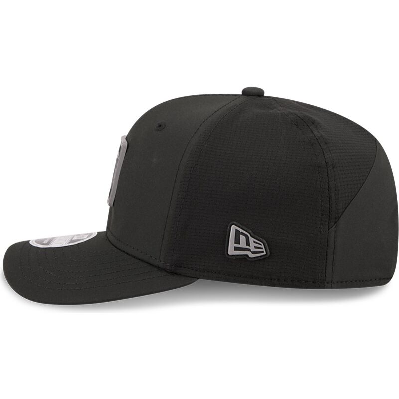 czapki-curva-czarny-snapback-9seventy-stretch-snap-training-pack-2026-las-vegas-raiders-nfl-new-era