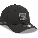 czarna-czapka-z-zakrzywionym-daszkiem-snapback-9forty-m-crown-training-pack-2026-las-vegas-raiders-nfl-new-era