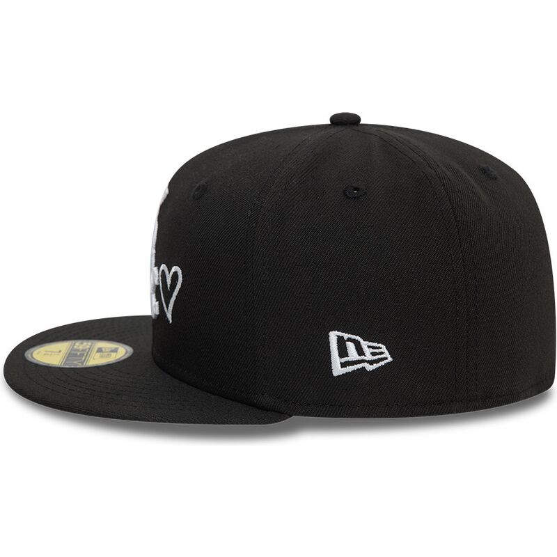 czarna-dopasowana-czapka-z-daszkiem-59fifty-heart-icon-chicago-white-sox-mlb-new-era