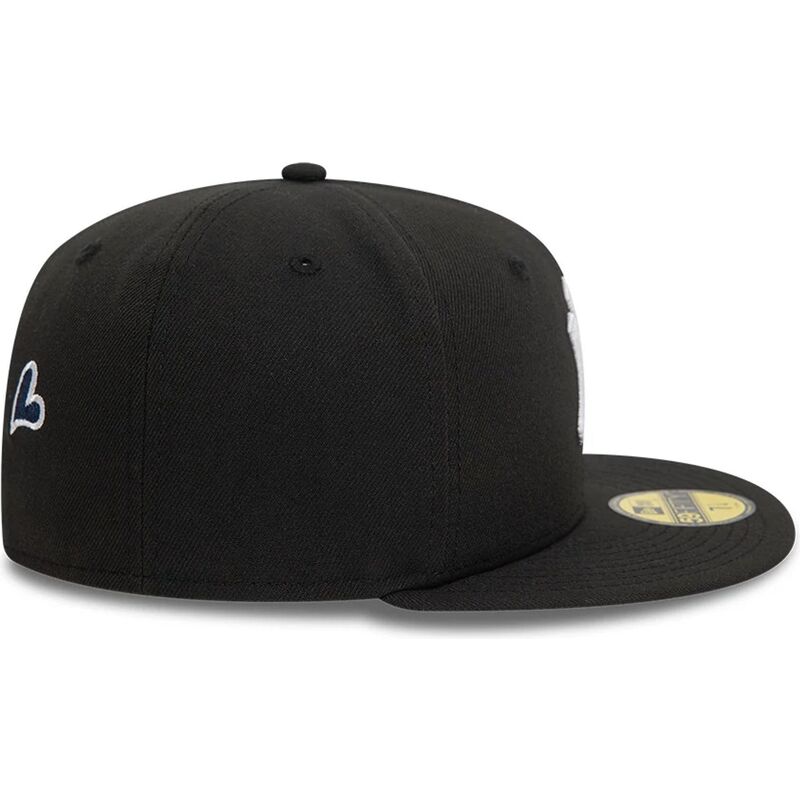 czarna-dopasowana-czapka-z-daszkiem-59fifty-heart-icon-new-york-yankees-mlb-new-era