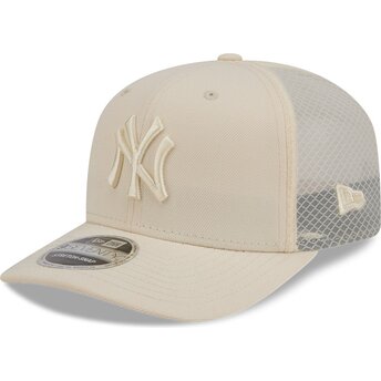 Czapka trucker beżowa 9SEVENTY Stretch Snap Color Pack New York Yankees MLB New Era