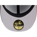 wielokolorowa-zakrzywiona-czapka-dopasowana-59fifty-pre-curved-jacquard-chenille-chicago-bulls-nba-new-era