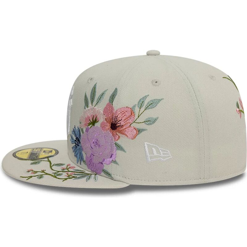 czapka-plaska-bezowa-dopasowana-59fifty-floral-new-york-yankees-mlb-new-era