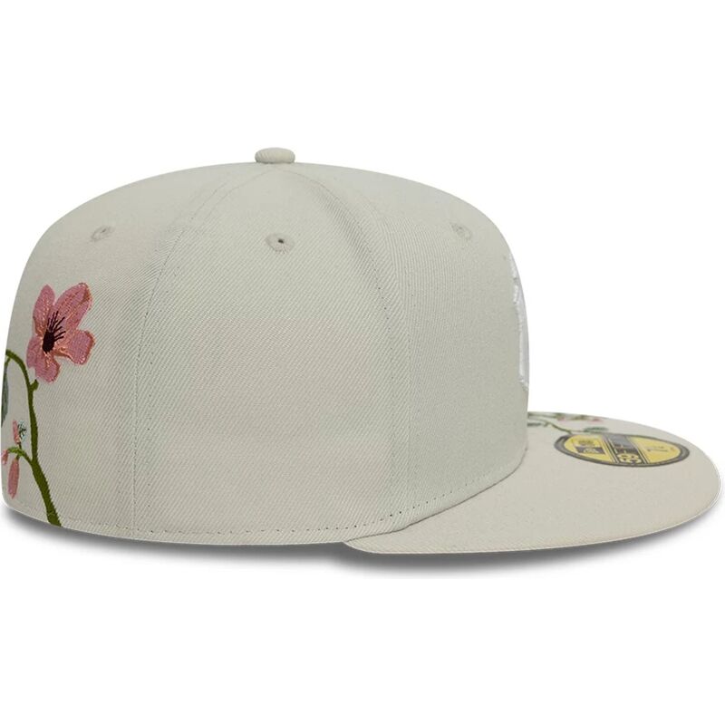 czapka-plaska-bezowa-dopasowana-59fifty-floral-new-york-yankees-mlb-new-era