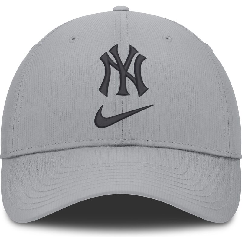 szara-regulowana-czapka-z-daszkiem-primetime-club-structured-uv-poly-ripstop-new-york-yankees-mlb-nike szara-regulowana-czapka-z-daszkiem-primetime-club-structured-uv-poly-ripstop-new-york-yankees-mlb-nike