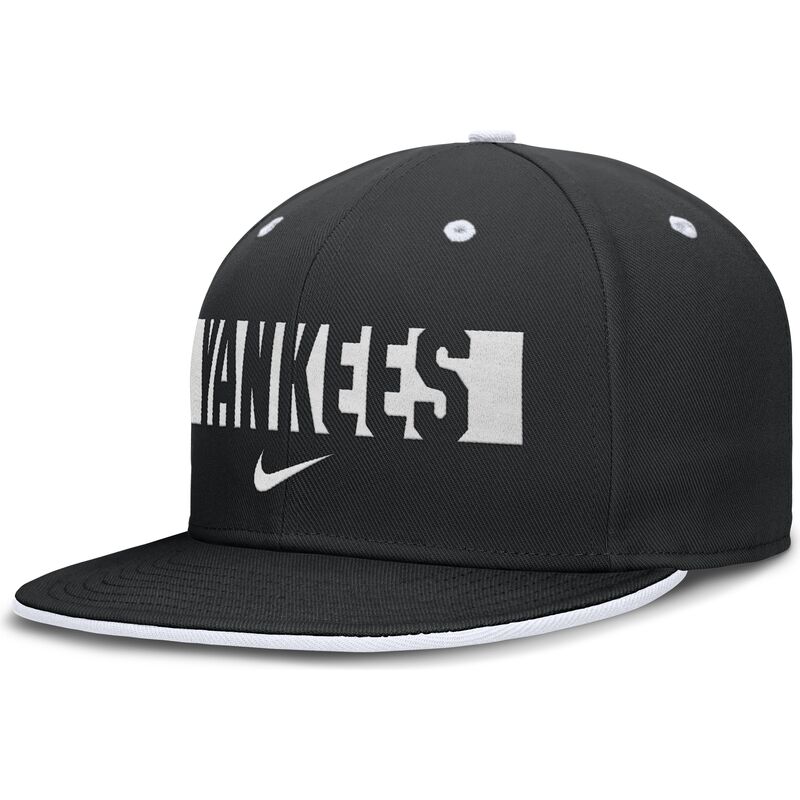 czarna-dopasowana-czapka-z-plaskim-daszkiem-primetime-dri-fit-true-structured-round-bill-new-york-yankees-mlb-nike czarna-dopasowana-czapka-z-plaskim-daszkiem-primetime-dri-fit-true-structured-round-bill-new-york-yankees-mlb-nike