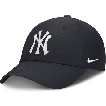 Granatowa zakrzywiona czapka z regulacją Club Structured UV Poly Ripstop New York Yankees MLB od Nike