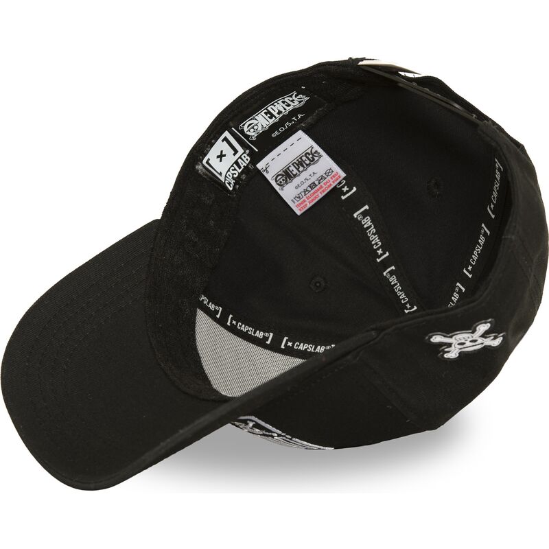 czarna-zakrzywiona-czapka-snapback-op7-embb-one-piece-od-capslab