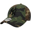 czapka-z-daszkiem-z-regulacja-kamuflazowa-dla-chlopca-9forty-league-essential-new-york-yankees-mlb-new-era