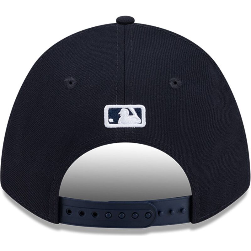 czapki-zakrzywiona-granatowy-snapback-9forty-m-crown-hall-of-fame-new-york-yankees-mlb-new-era czapki-zakrzywiona-granatowy-snapback-9forty-m-crown-hall-of-fame-new-york-yankees-mlb-new-era