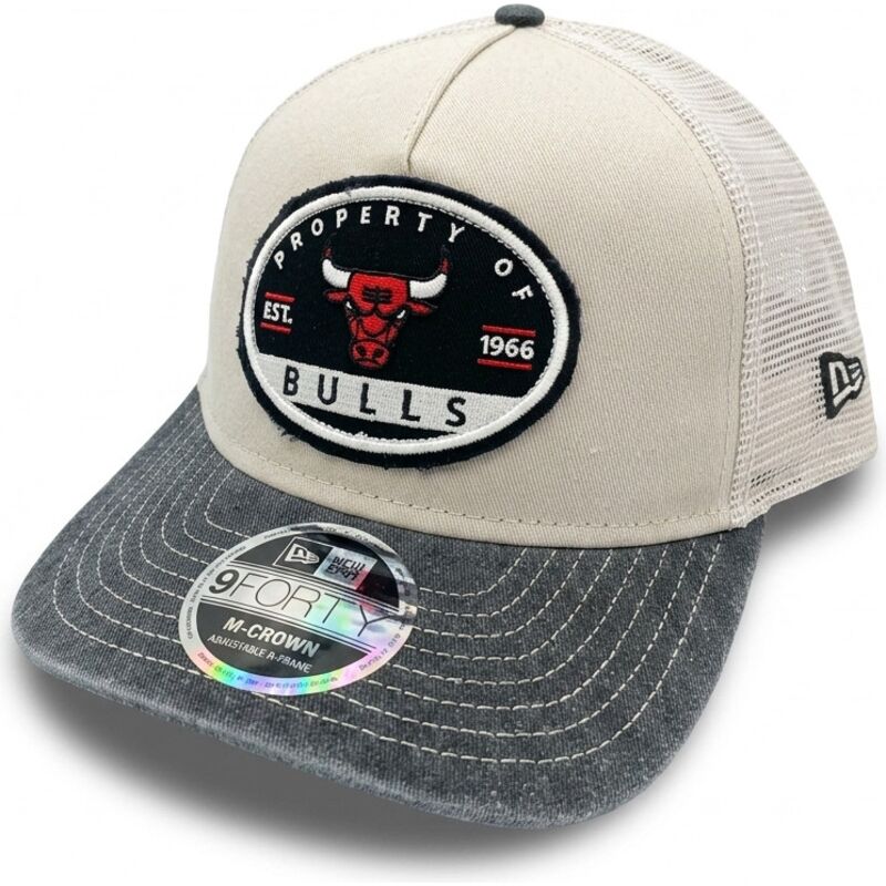 gorra-trucker-beige-y-gris-9forty-m-crown-a-frame-fray-de-chicago-bulls-nba-de-new-era